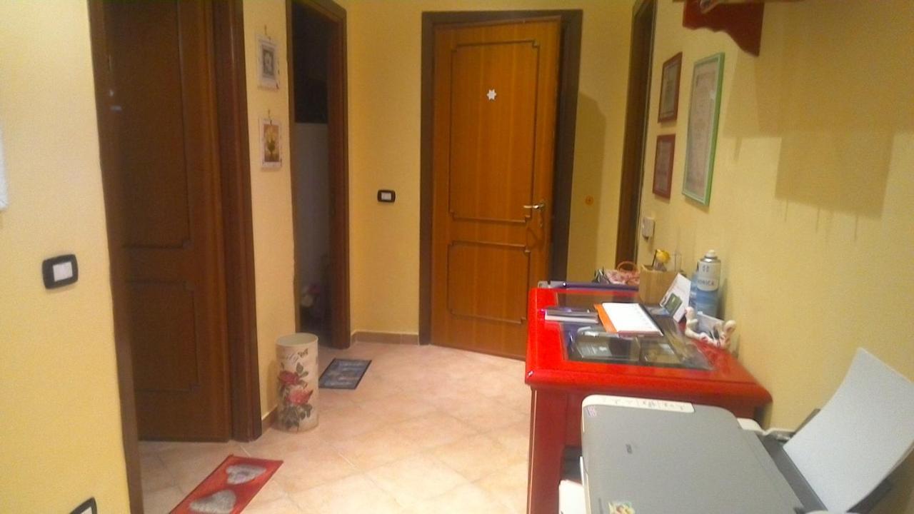 La Bella Ninfa Bed & Breakfast Sermoneta Exterior photo
