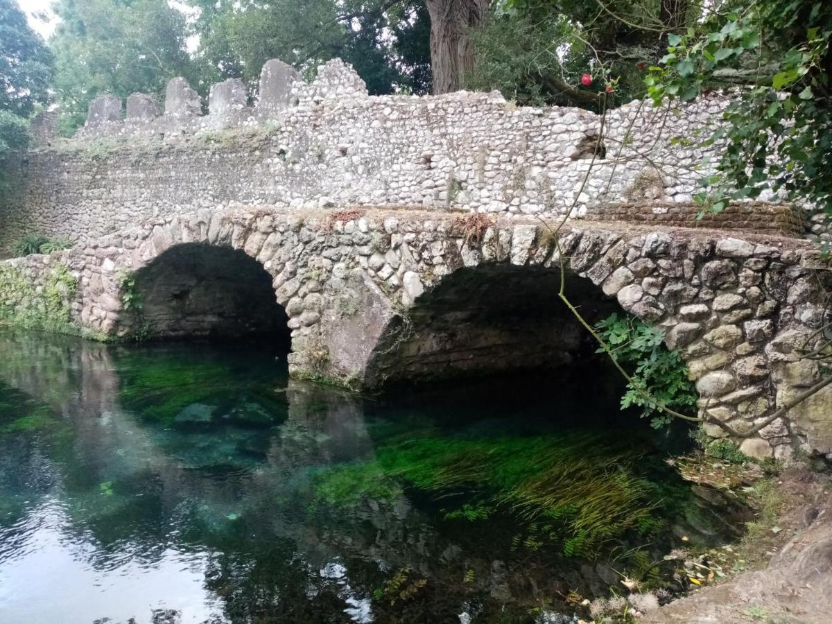 La Bella Ninfa Bed & Breakfast Sermoneta Exterior photo